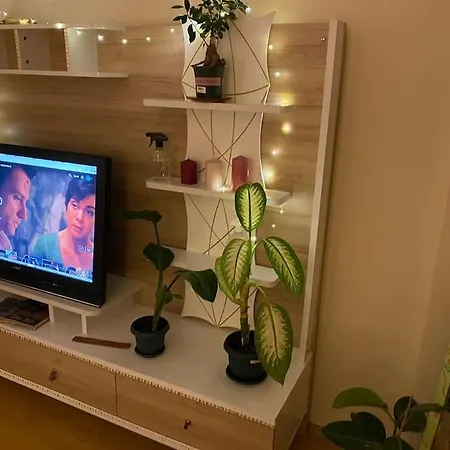 דירה Ueskuedar Merkezde Ve Kadikoey'e 5 Dk Uzaklikta Ev *